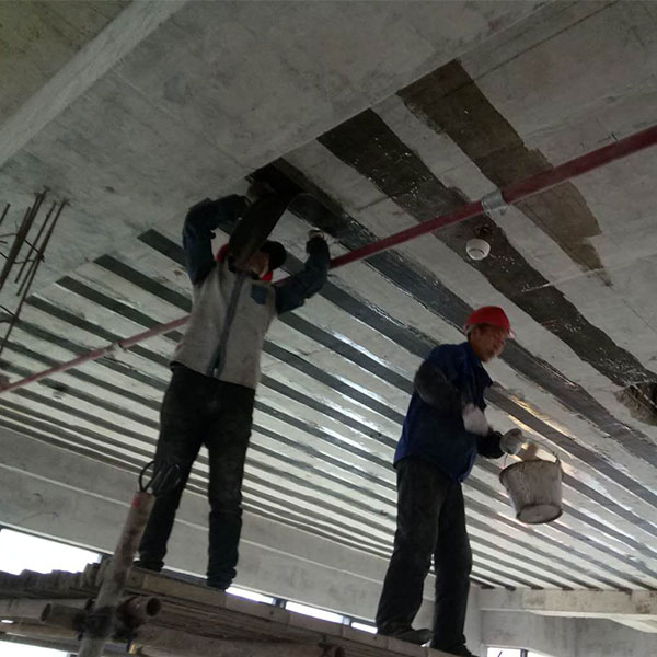连云港建筑工程进行混凝土加固时需要注意的问题